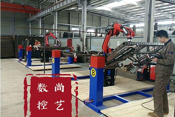 技术人员设计济南焊接机器人需要考虑以下三个方面